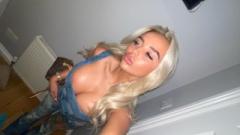 BustyBlondePlaygirl's hot Picture