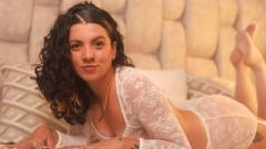 DinnaCarter's hot Picture