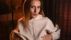 InnesBella's hot Picture