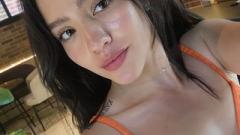 Liatowers's hot Picture