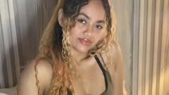 CurlyMamii's hot Picture
