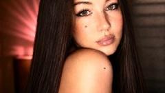 Liya_Lynn's hot Picture