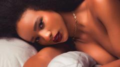NiaGollden's hot Picture
