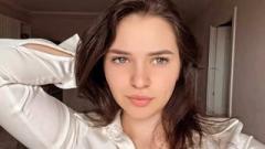 ZARAAHh's hot Picture